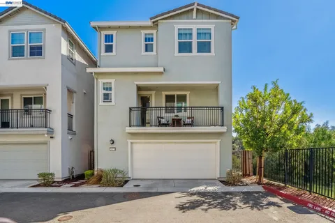$1,090,000 | 24170 Amaranth Loop, Hayward, CA 94541