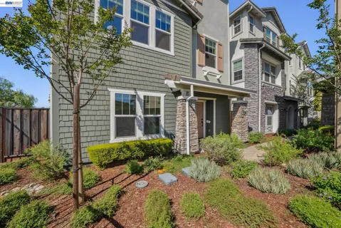 $1,090,000 | 24170 Amaranth Loop, Hayward, CA 94541