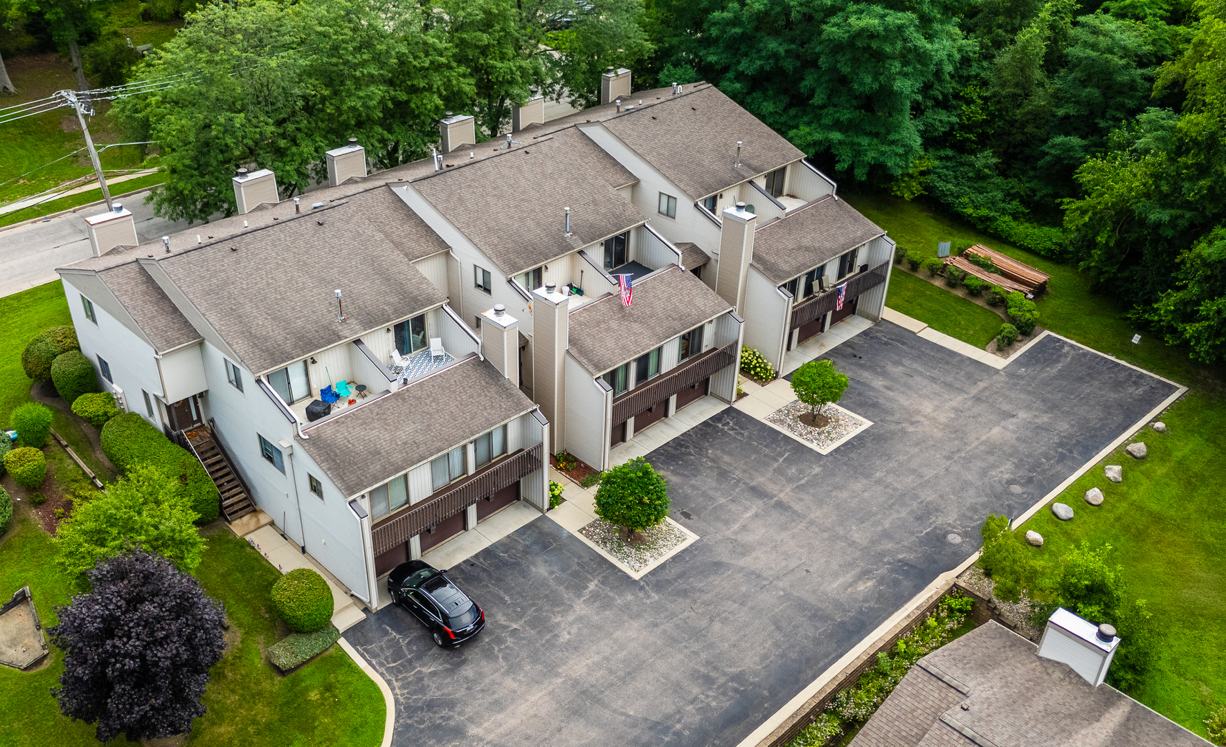 71 White Oaks Road Fox Lake, IL 60020 - Photo 3 of 18 Gallery Image 3