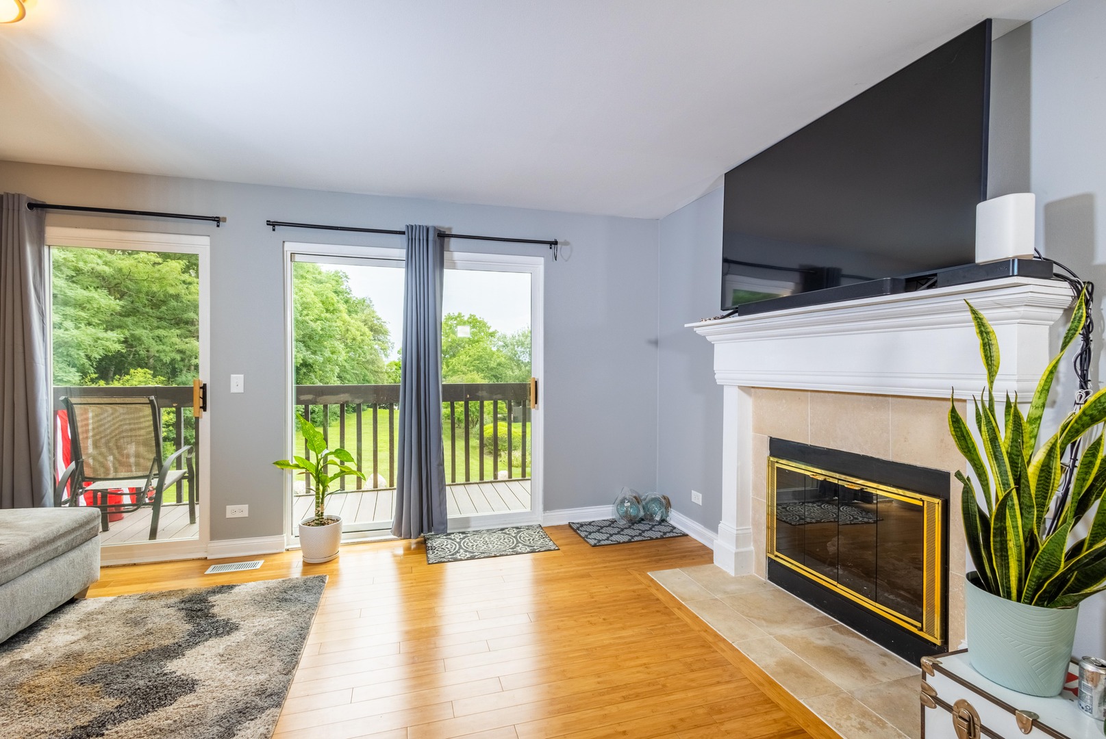 71 White Oaks Road Fox Lake, IL 60020 - Photo 8 of 18 Gallery Image 8