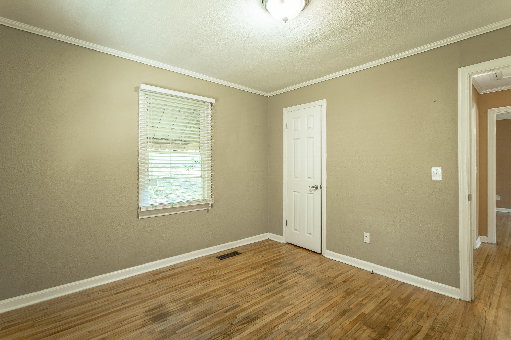 2003 Wren Road Chattanooga, TN 37412 - Photo 26 of 45 Bedroom #3