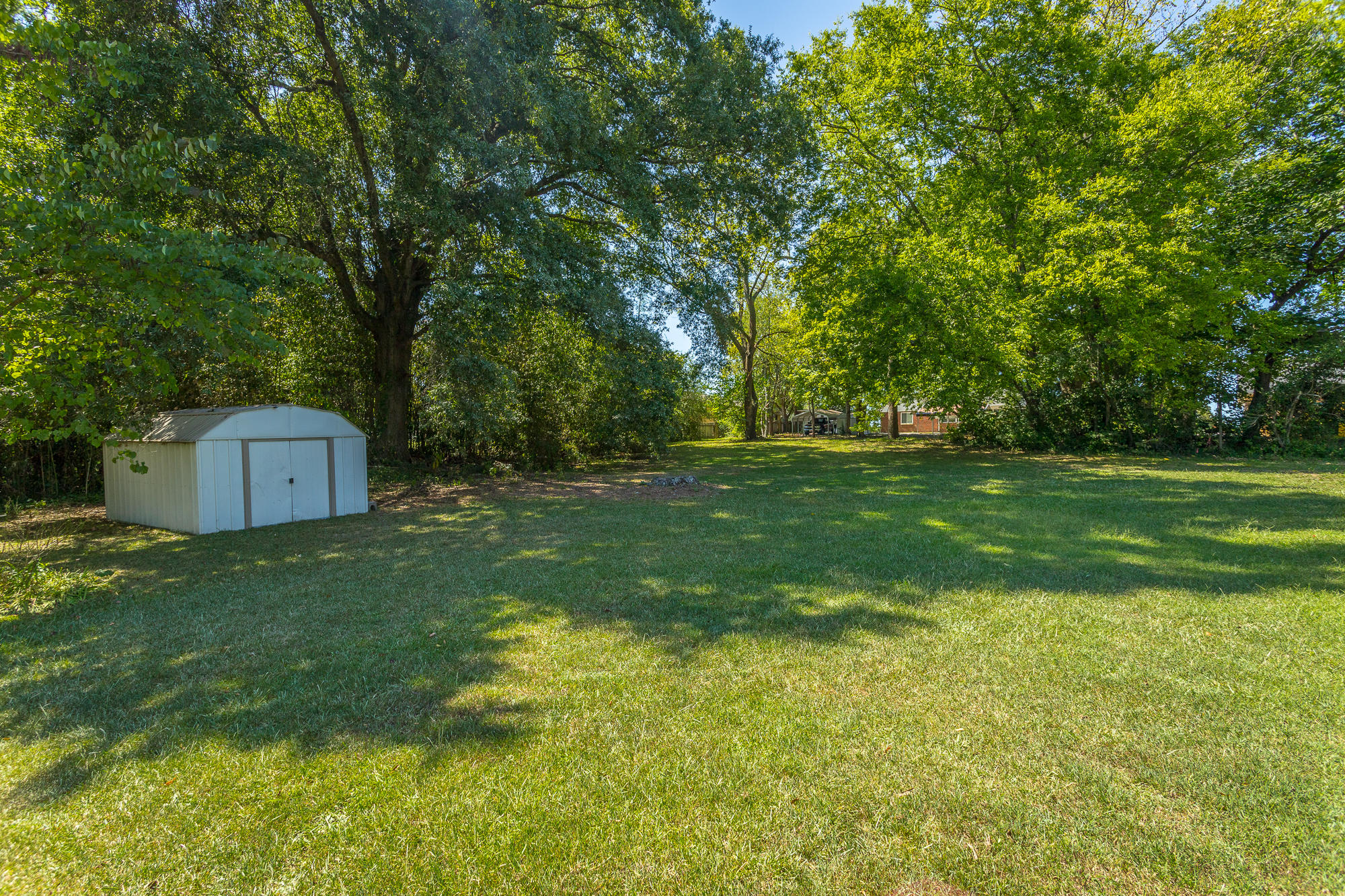 2003 Wren Road Chattanooga, TN 37412 - Photo 30 of 45 Back Yard