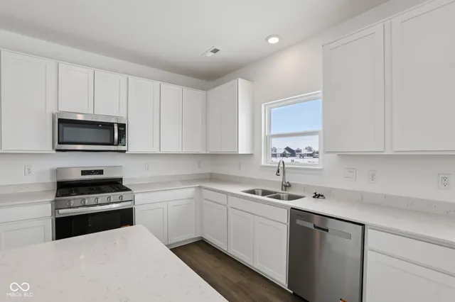 $444,900 | 1105 Winterfield Boulevard, Franklin, IN 46131