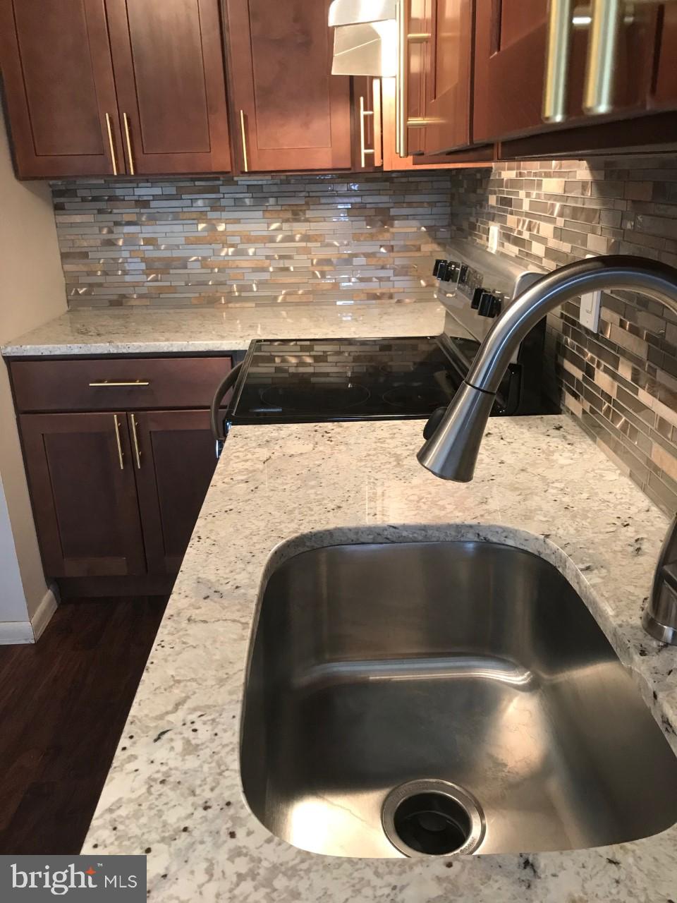 215 High Street, Unit 3B Mount Holly, NJ 08060 - Photo 4 of 8