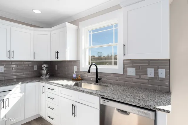 $415,000 | 1325 Bowmantown Road, Limestone, TN 37681