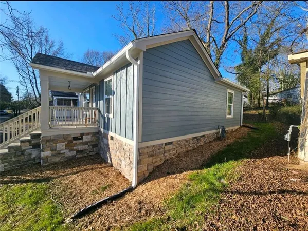 $1,700 | 7 North Annie Street, Newnan, GA 30263