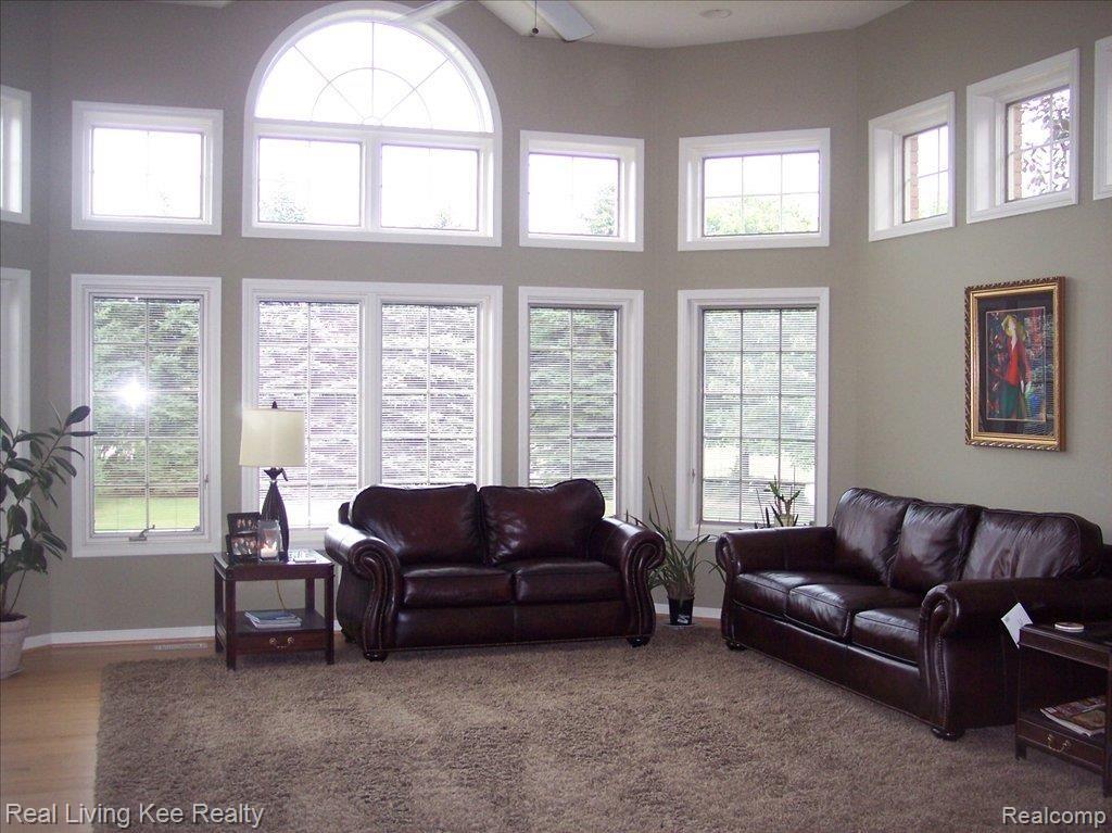 4016 Oak Tree Circle Rochester, MI 48306 - Photo 12 of 25 FR