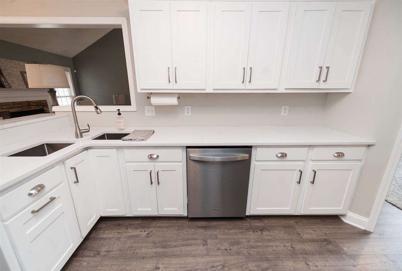940 Spring Valley Road Inman, SC 29349 - Photo 8 of 28