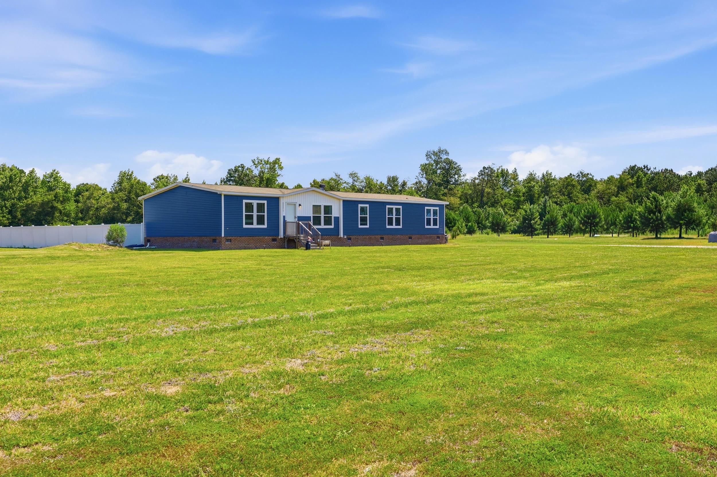 10072 Hardwick Road Nichols, SC 29581 - Photo 11 of 37