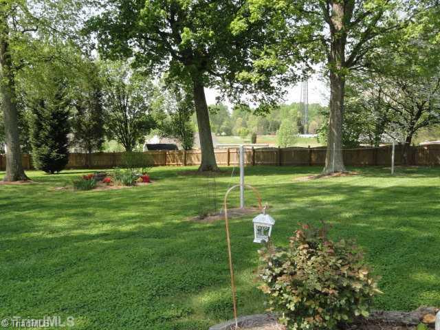 418 Oak Summit Road Winston-Salem, NC 27105 - Photo 15 of 16 Other.