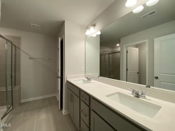 $2,250 | 5050 Kota Street, Raleigh, NC 27610