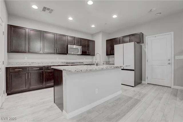 $2,175 | 3108 Zara Avenue, Henderson, NV 89044