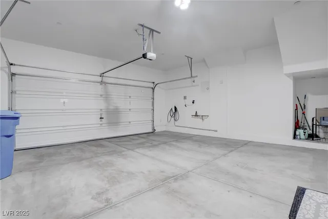 $2,175 | 3108 Zara Avenue, Henderson, NV 89044