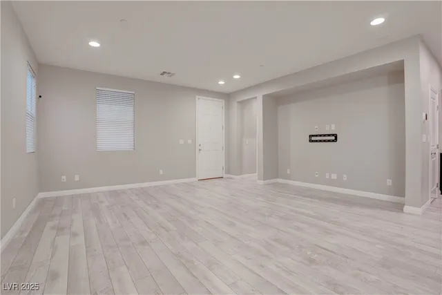 $2,175 | 3108 Zara Avenue, Henderson, NV 89044