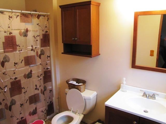 2325 Adair Road Peterstown, WV 24963 - Photo 7 of 34 Gallery Image 7
