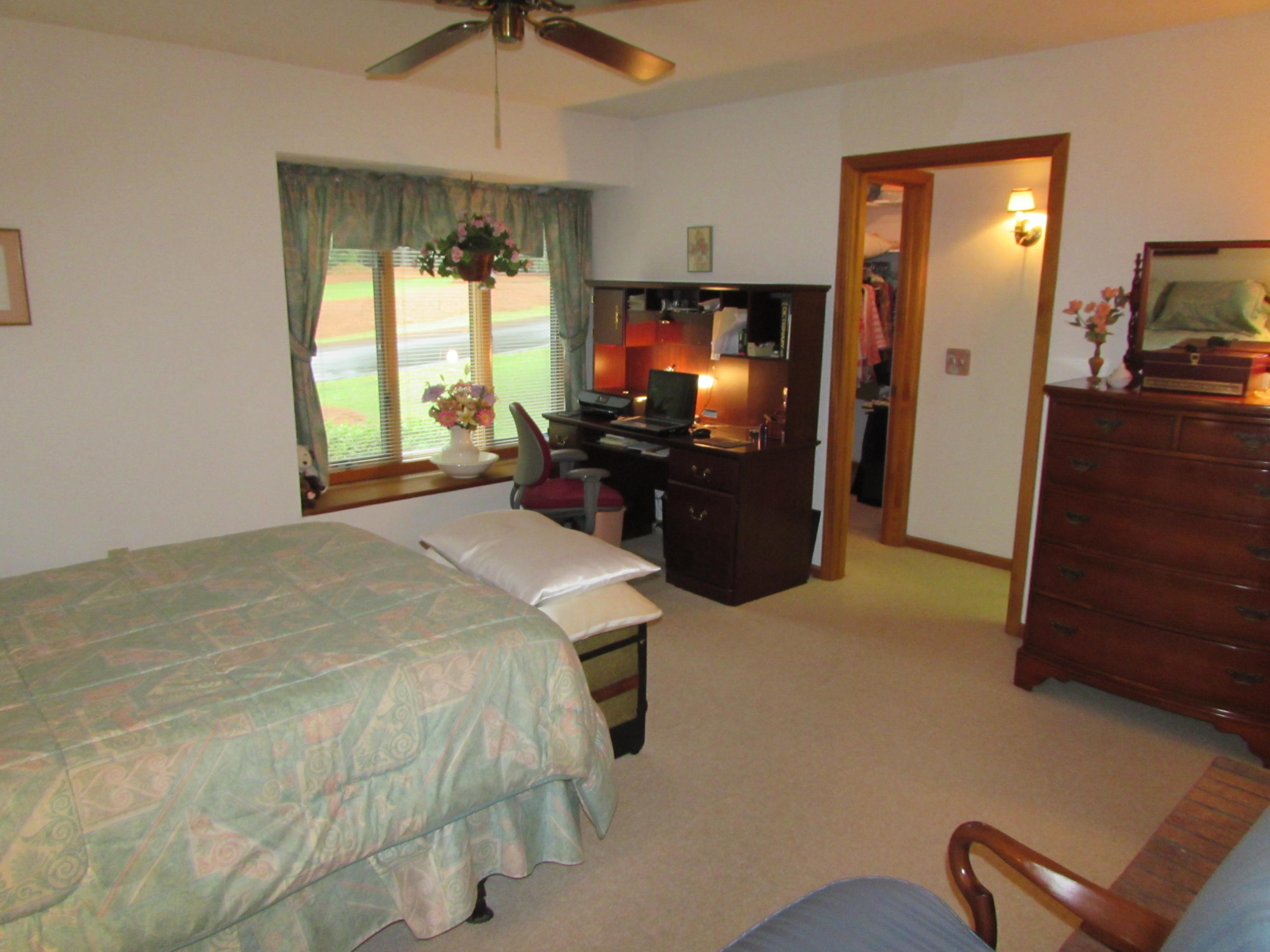 112 Sherwood Road West End, NC 27376 - Photo 13 of 17 112 Sherwood Master from door