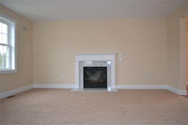 24 Windsor Road Shirley, MA 01464 - Photo 8 of 11
