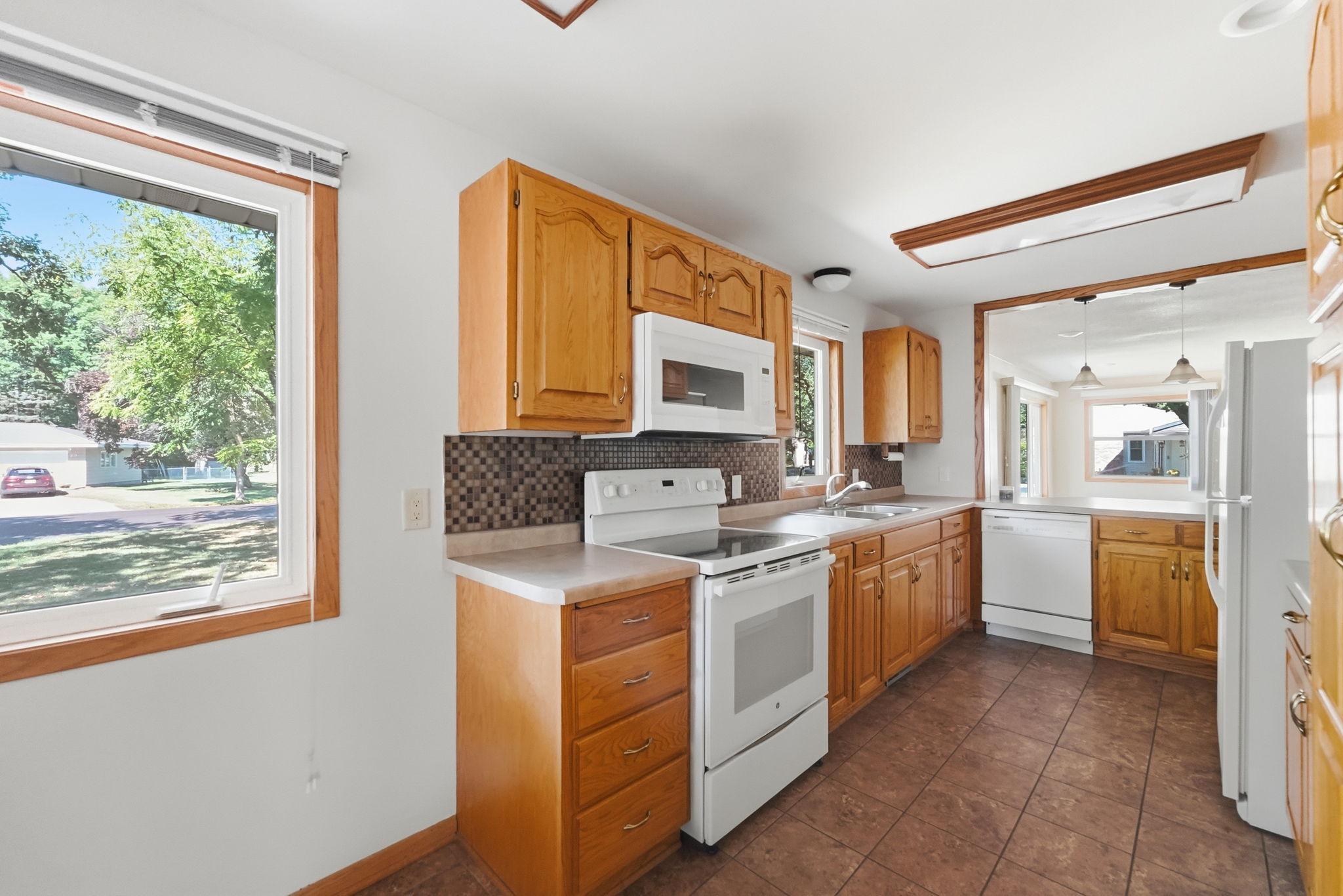 80 Woodhill Road St. Cloud, MN 56301 - Photo 7 of 36 Gallery Image 7