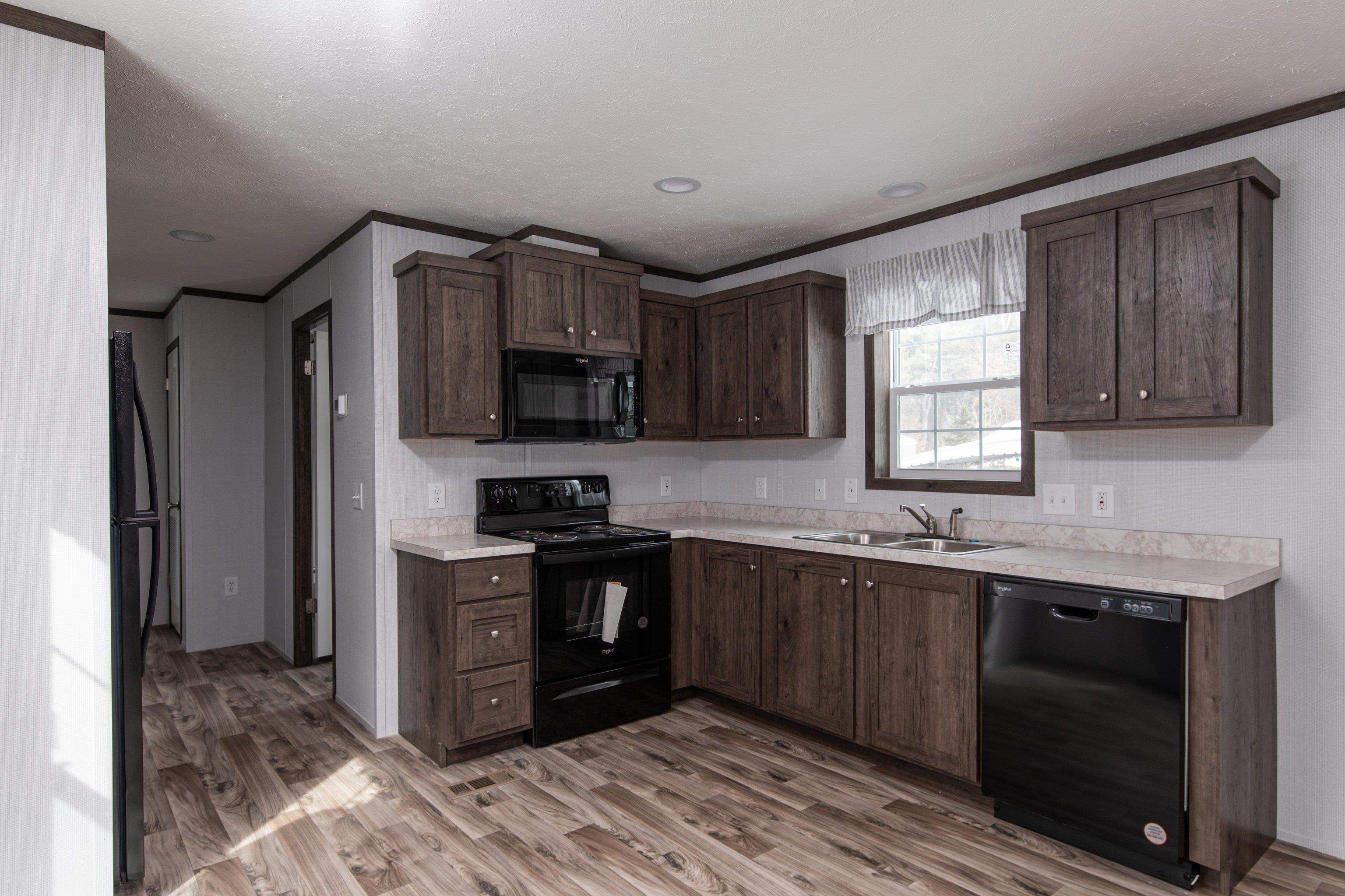 9 3rd Street, Unit 27 St. Johnsbury, VT 05819 - Photo 11 of 23