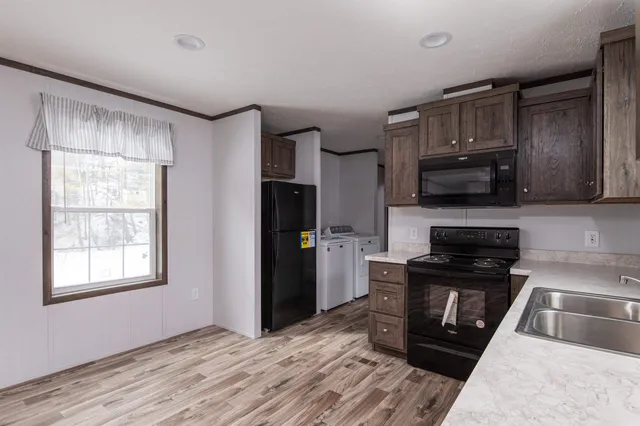 $94,796 | 9 3rd Street, Unit 27, St. Johnsbury, VT 05819