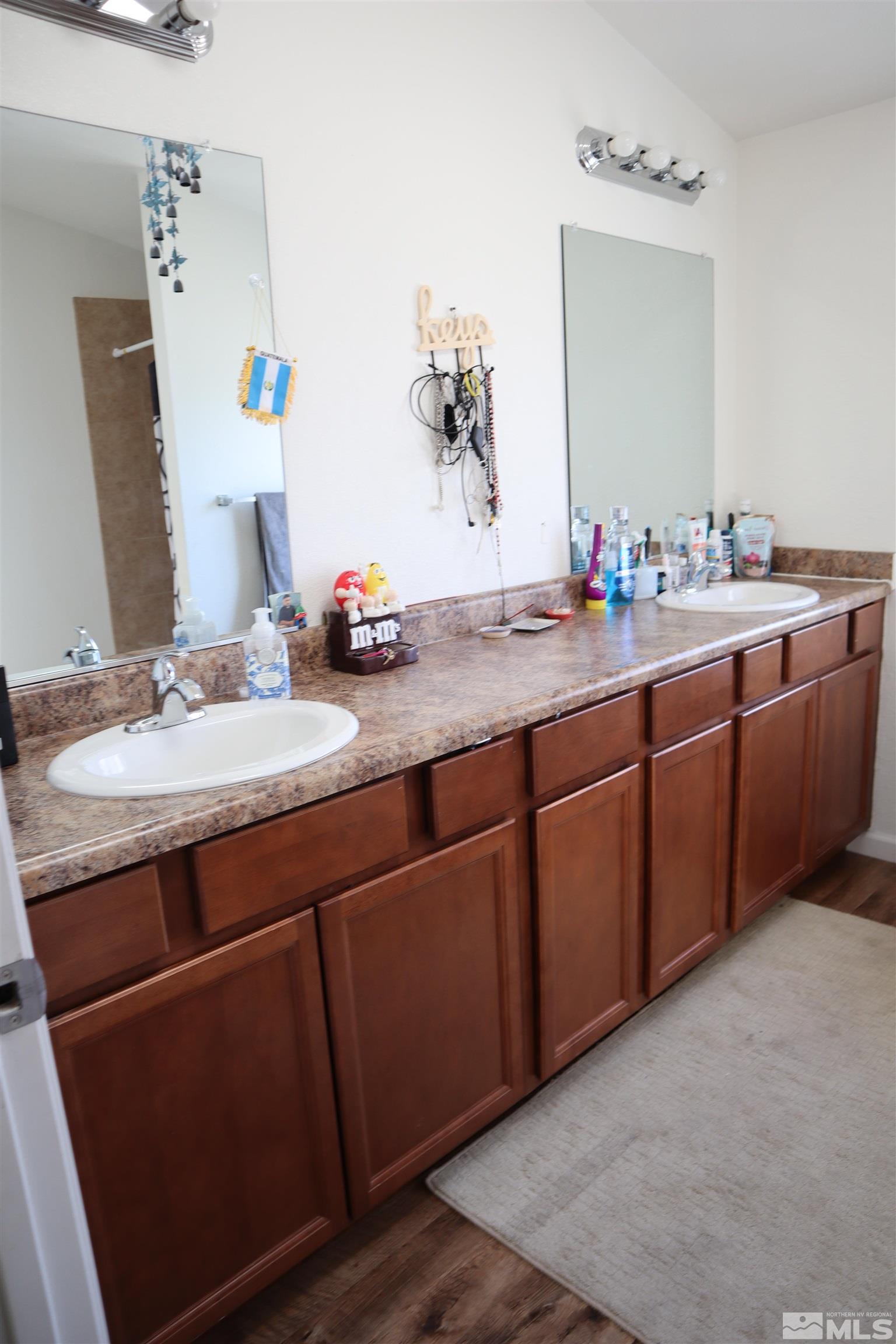 1268 Leopard Street Reno, NV 89506 - Photo 5 of 30 Photo 5