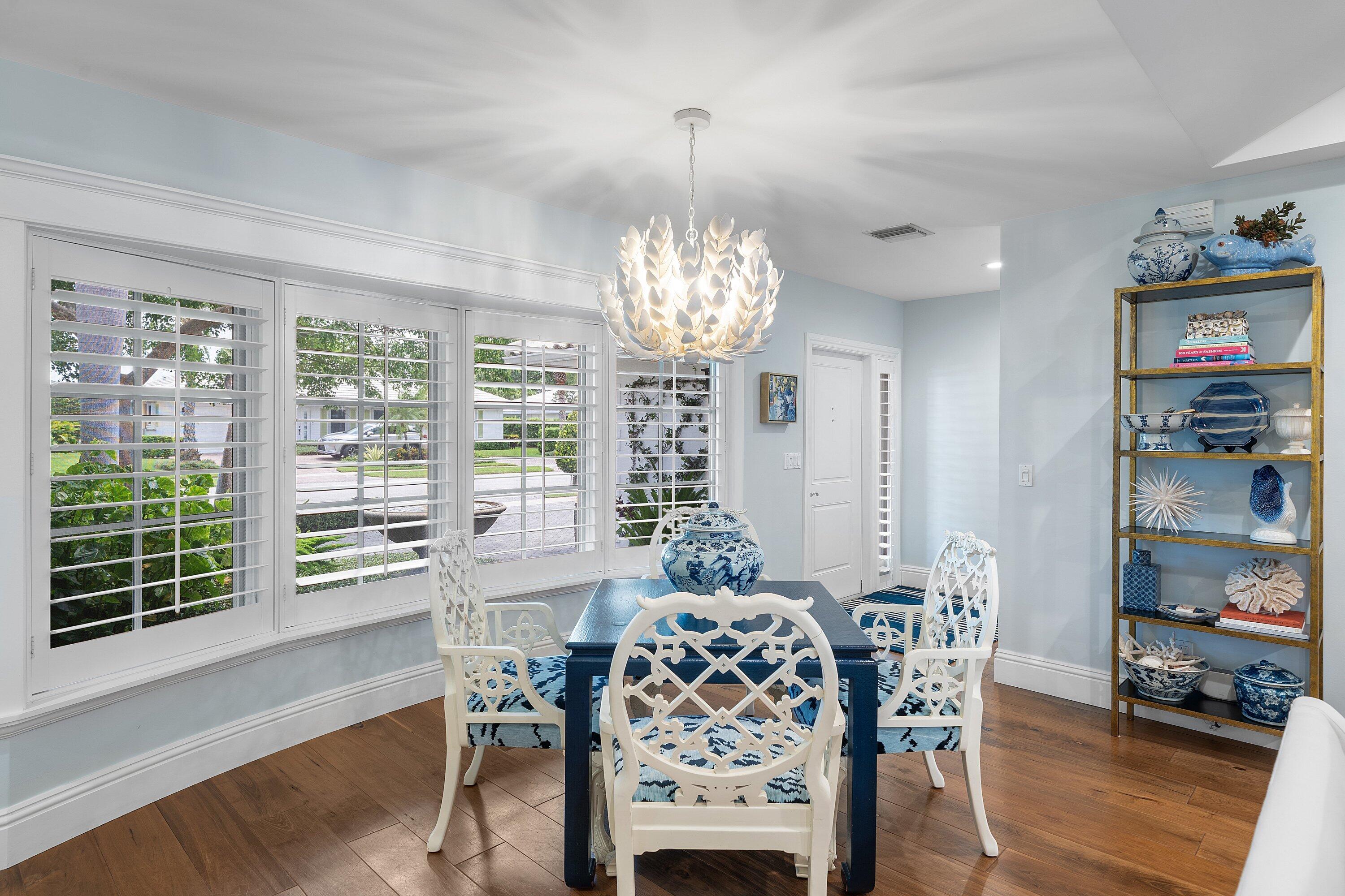681 Elm Tree Lane Boca Raton, FL 33486 - Photo 12 of 76 009-681ElmTreeLane-BocaRaton-FL-33486-SM
