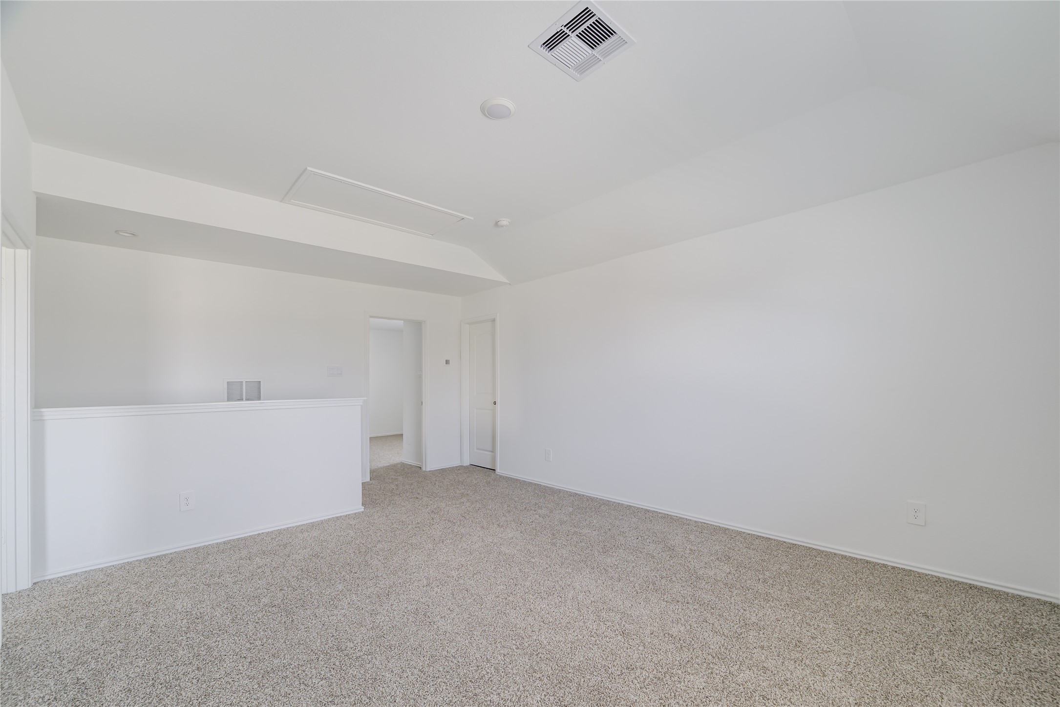 5619 Simcrest Grove Dr Spring Spring, TX 77373 - Photo 27 of 35 a view of an empty room