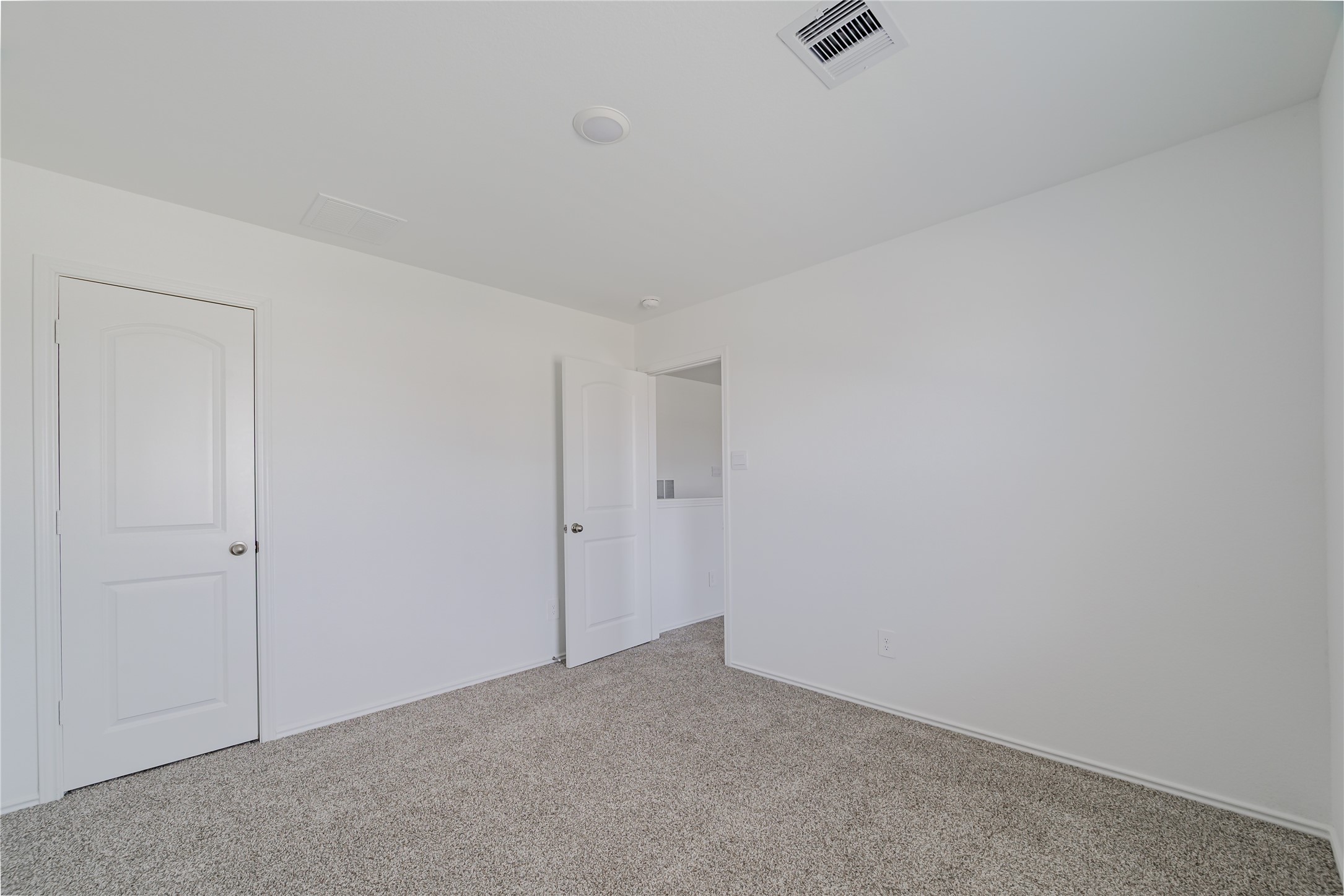 5619 Simcrest Grove Dr Spring Spring, TX 77373 - Photo 30 of 35 a view of an empty room