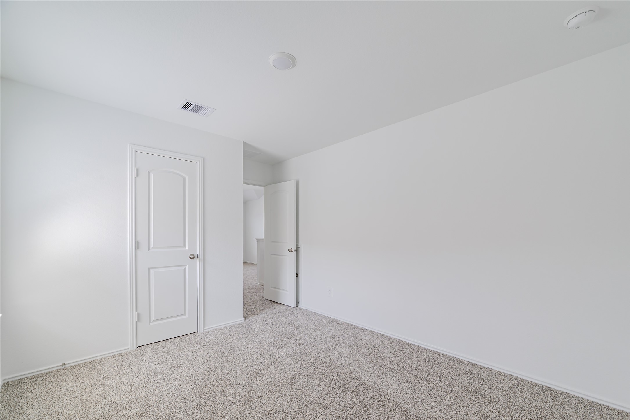 5619 Simcrest Grove Dr Spring Spring, TX 77373 - Photo 33 of 35 a view of an empty room