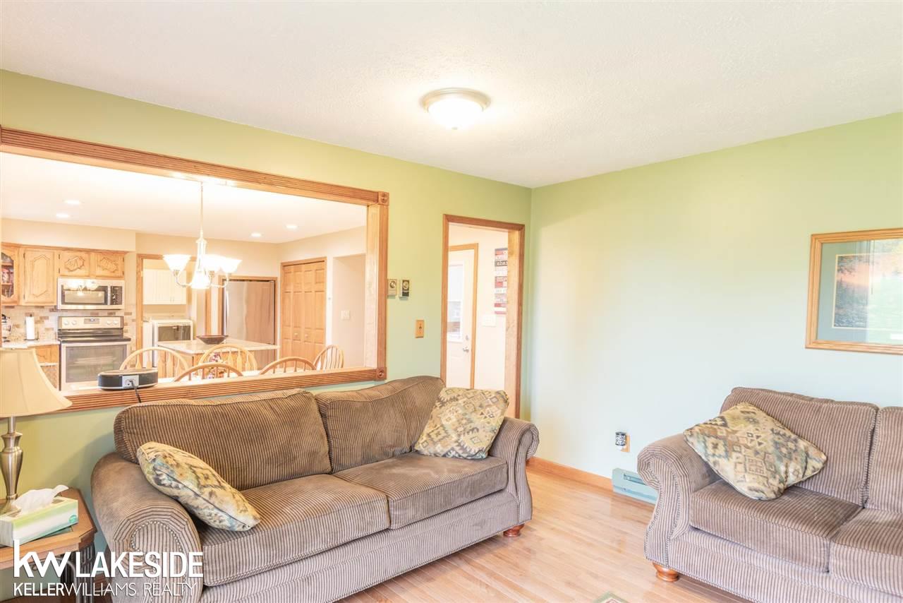 3448 Shoemaker Road Almont, MI 48003 - Photo 16 of 36 50059826-15.JPG
