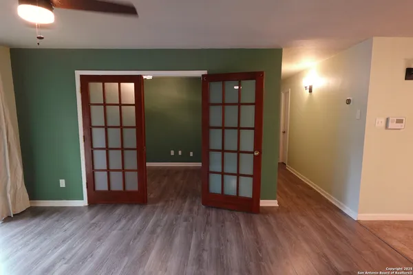 $1,050 | 4119 Medical Drive, Unit F104, San Antonio, TX 78229