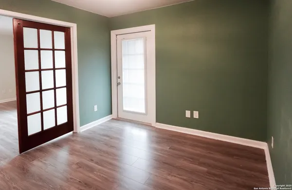 $1,050 | 4119 Medical Drive, Unit F104, San Antonio, TX 78229