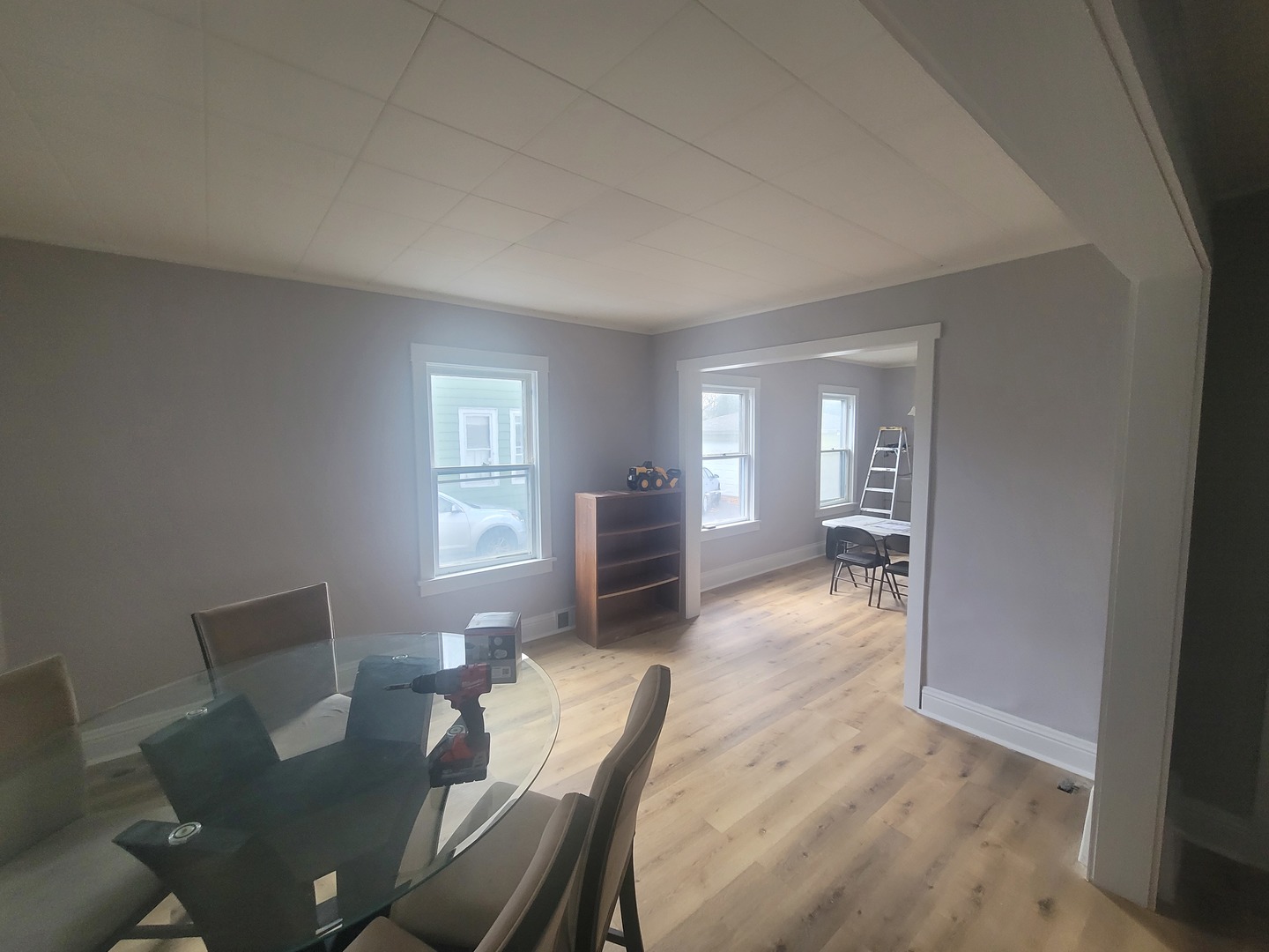 526 North View Street Aurora, IL 60506 - Photo 2 of 5 a dining room with furniture and window