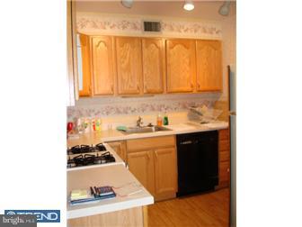 12328 Medford Road Philadelphia, PA 19154 - Photo 5 of 12 Gallery Image 5