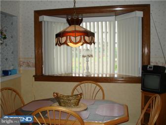 12328 Medford Road Philadelphia, PA 19154 - Photo 6 of 12 Gallery Image 6