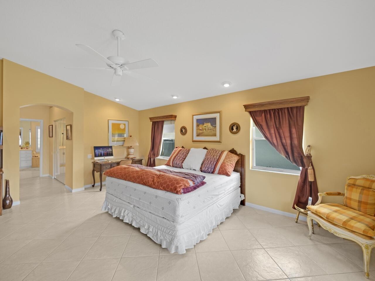 7255 Falls Road East Boynton Beach, FL 33437 - Photo 12 of 24 024