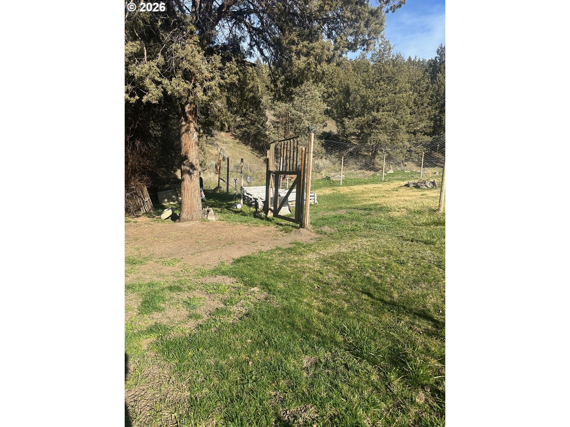 6792 Southeast Juniper Canyon Road Prineville, OR 97754 - Photo 27 of 44 a view of a outdoor space