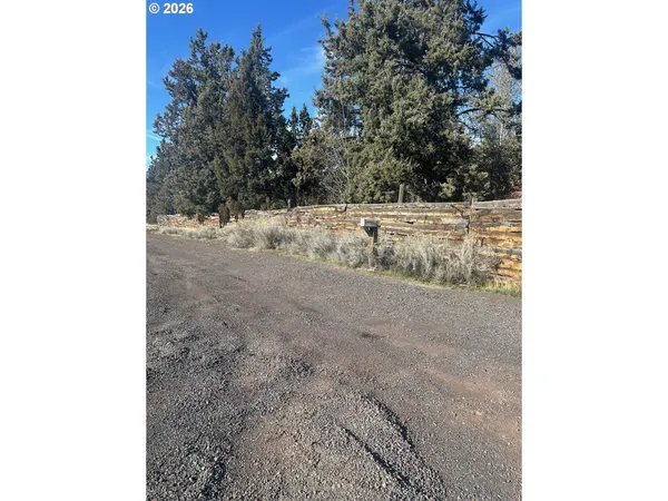 $439,000 | 6792 Southeast Juniper Canyon Road, Prineville, OR 97754