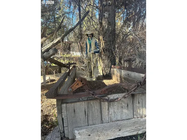 $439,000 | 6792 Southeast Juniper Canyon Road, Prineville, OR 97754