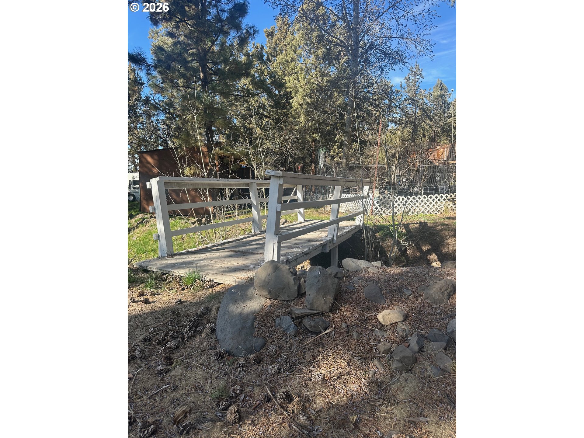 6792 Southeast Juniper Canyon Road Prineville, OR 97754 - Photo 35 of 44 a view of entryway