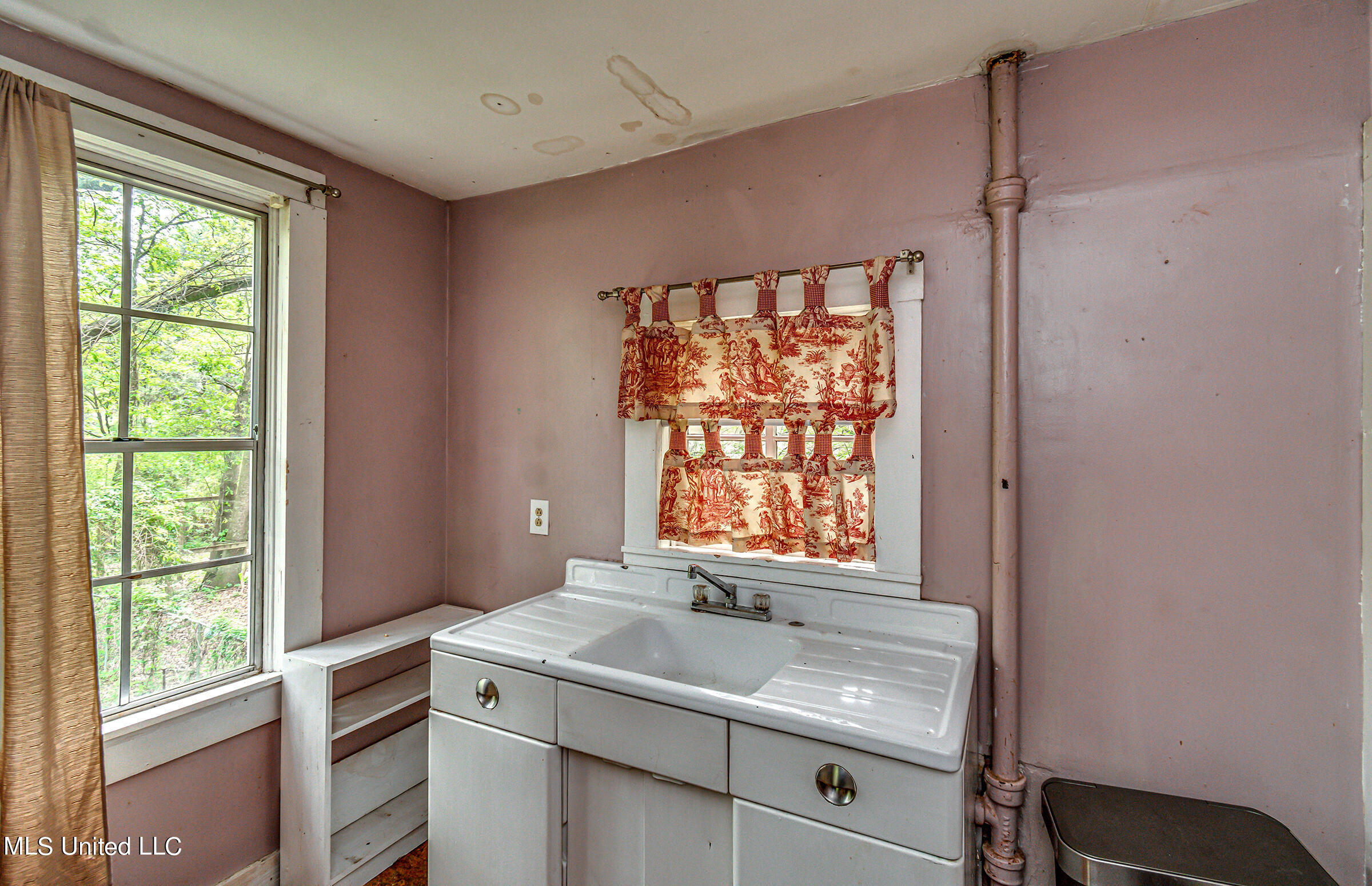 605 Meadowbrook Road Jackson, MS 39206 - Photo 48 of 62 605 Meadowbrook Rd--68
