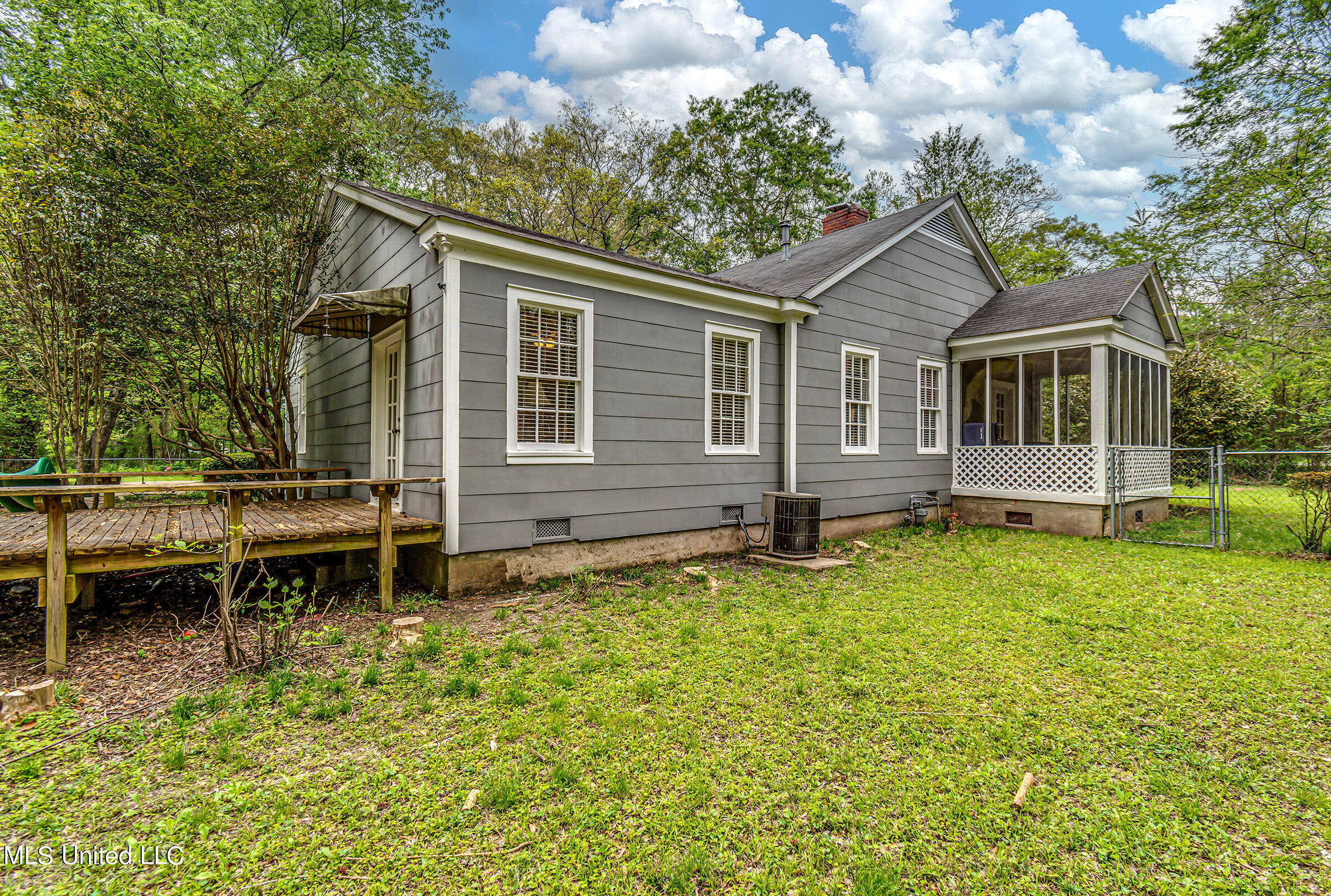 605 Meadowbrook Road Jackson, MS 39206 - Photo 56 of 62 605 Meadowbrook Rd--19