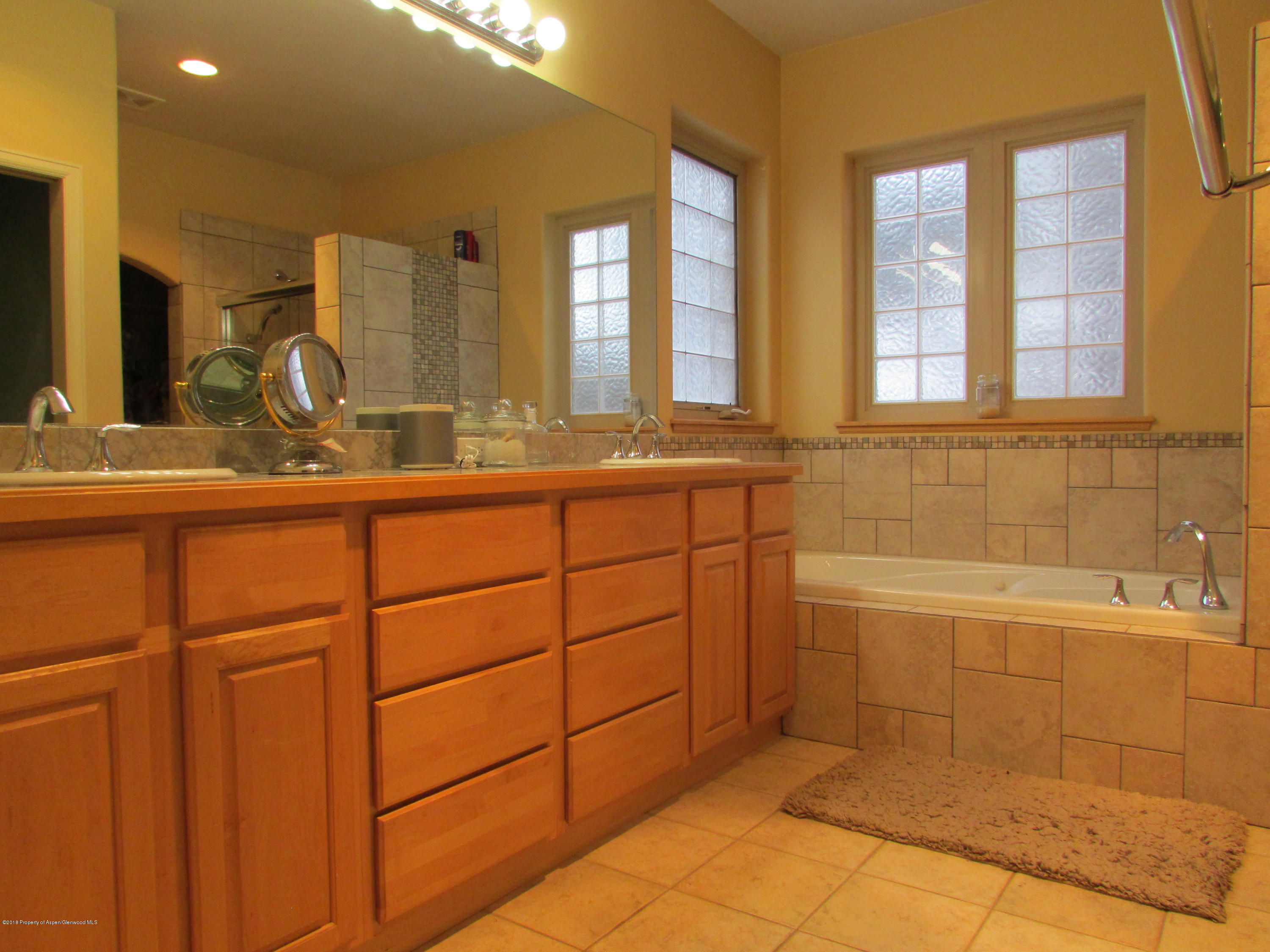 125 Ridge View Place Parachute, CO 81635 - Photo 14 of 26 Master Bath