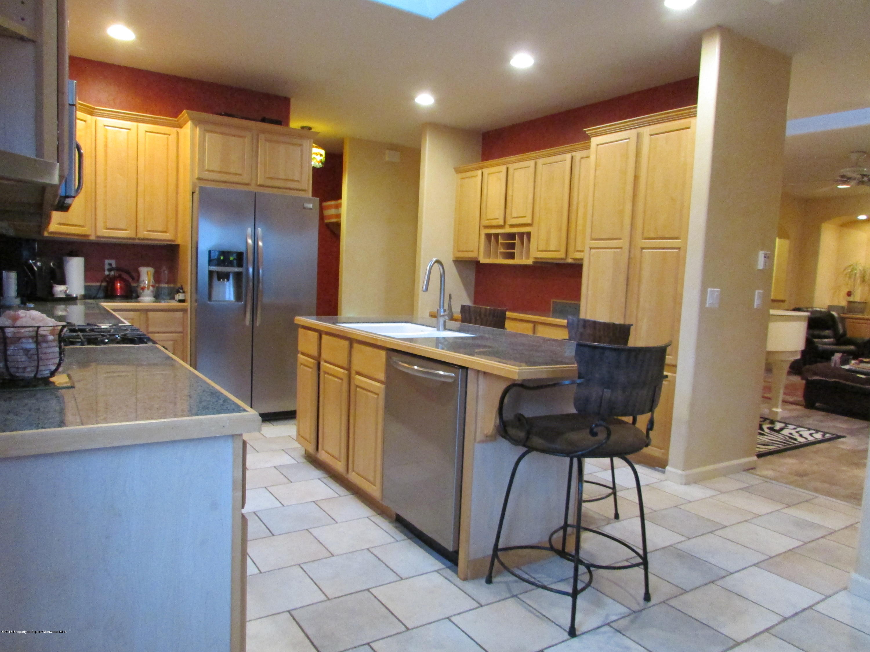 125 Ridge View Place Parachute, CO 81635 - Photo 6 of 26 Kitchen 2
