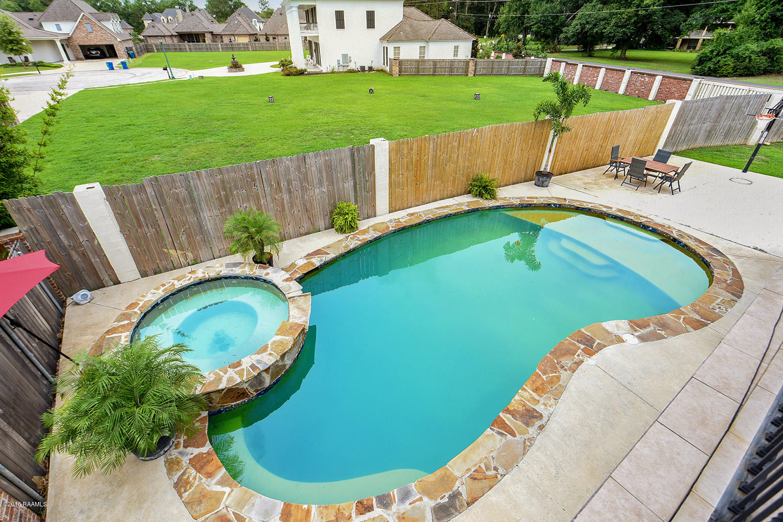 700 North Michot Road Lafayette, LA 70508 - Photo 28 of 29 pool