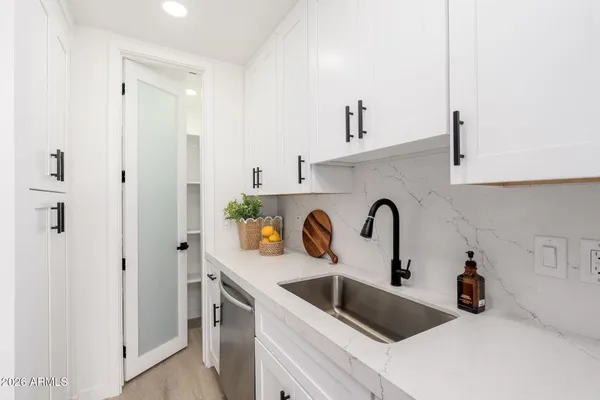 $495,000 | 1940 East Orange Drive, Phoenix, AZ 85016