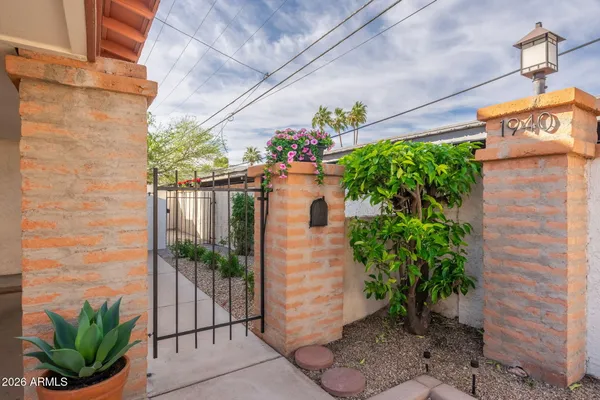 $495,000 | 1940 East Orange Drive, Phoenix, AZ 85016