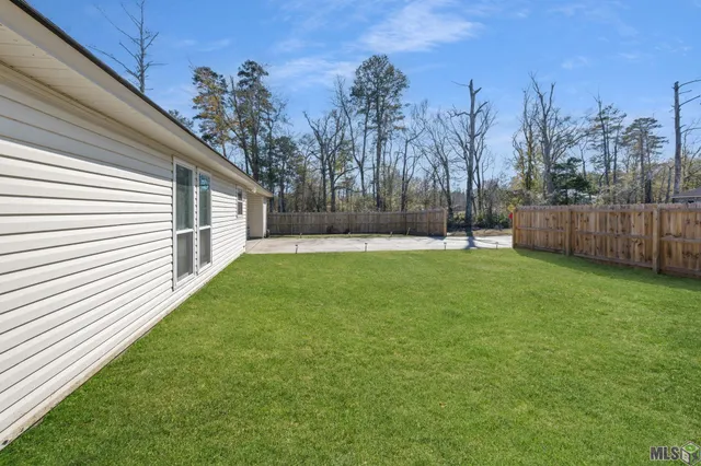 $245,000 | 12236 Creekside Avenue, Walker, LA 70785