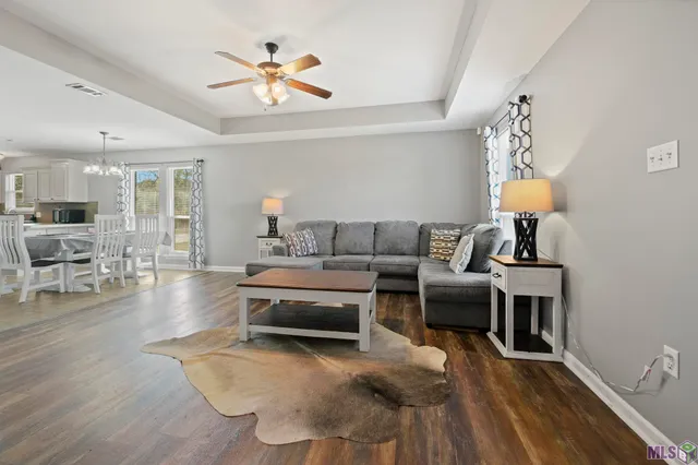 $245,000 | 12236 Creekside Avenue, Walker, LA 70785