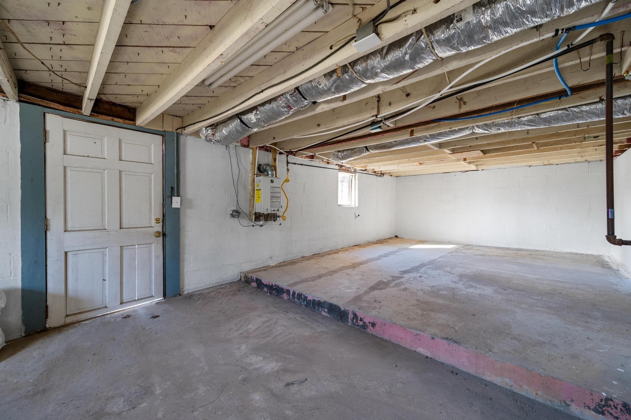 621 Halltown Road Portland, TN 37148 - Photo 18 of 23 a bed room with a bed